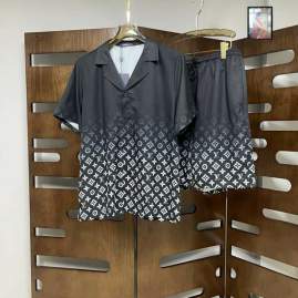 Picture of LV Shirt Pant Suits _SKULVM-3XL12yn42622792